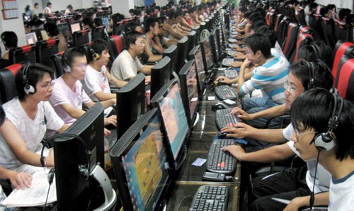 Viciado em internet, chinês vive há 6 anos em um cybercafé