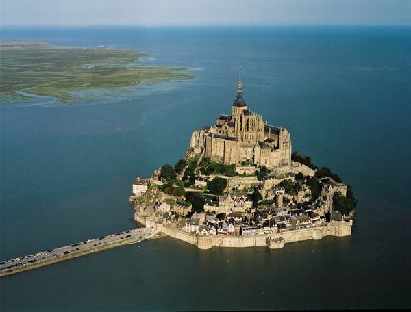 Pequena cidade na França depois de 134 anos tornou-se uma ilha