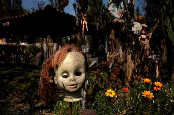Bem-vindo à Ilha das Bonecas: Um assustador santuário localizado no México
