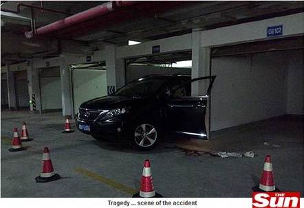 Chinesa tenta estacionar carro, mas acaba matando marido e a si mesma