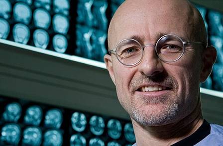 Neurocientista revela que transplante de cabeça humana é possível